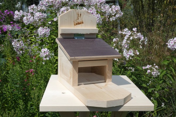 Eichhörnchen Futterhaus klein
